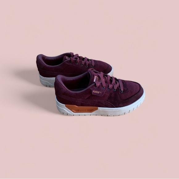 Puma Aubergine Mayze Stack Leather Platform Sneakers VGUC - Picture 2 of 12